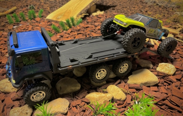 AB1810431 1:18 CR-18P "Tow Truck ARKTOS 6x6" blau RTR